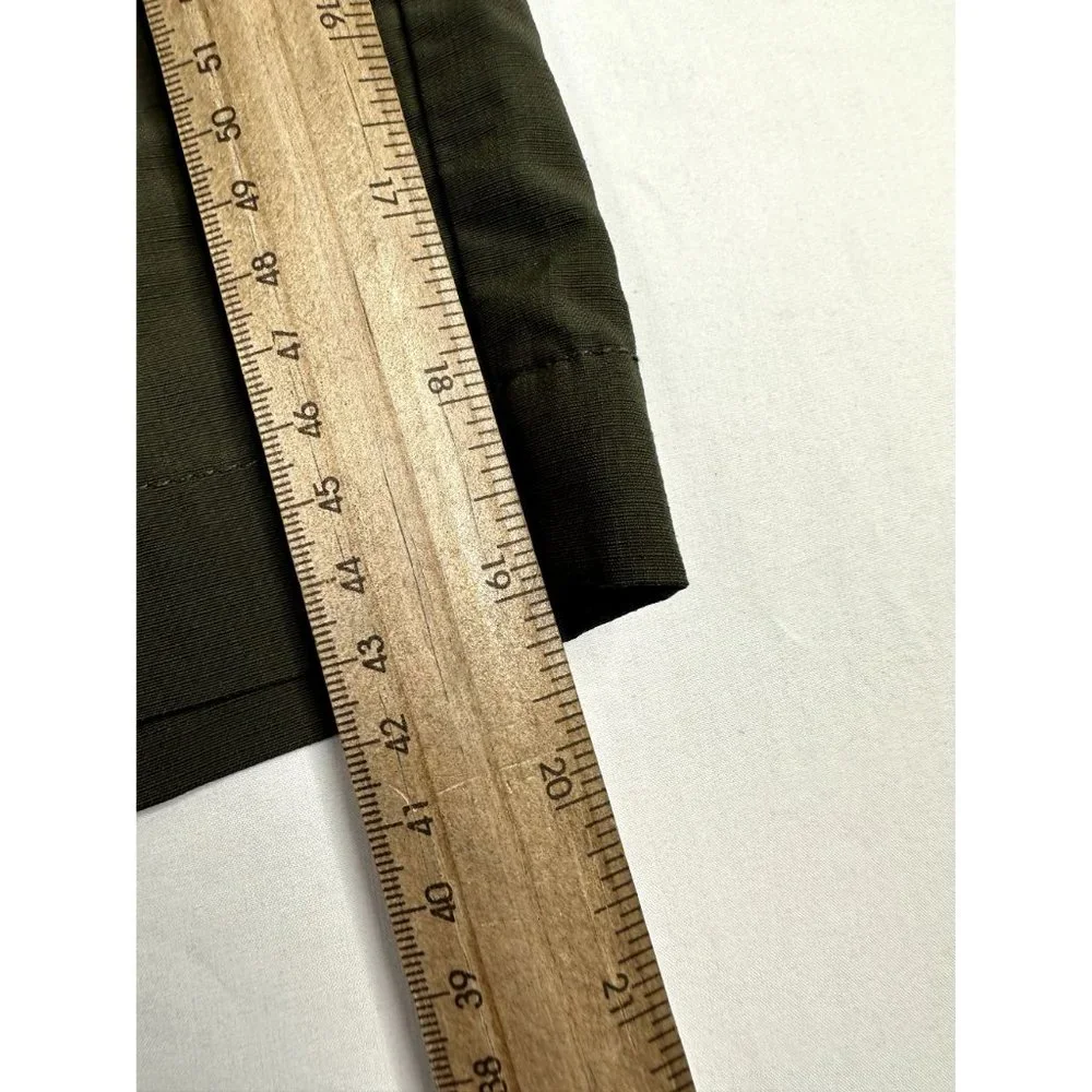 The North Face Mens Shorts sz 30 Green‎
